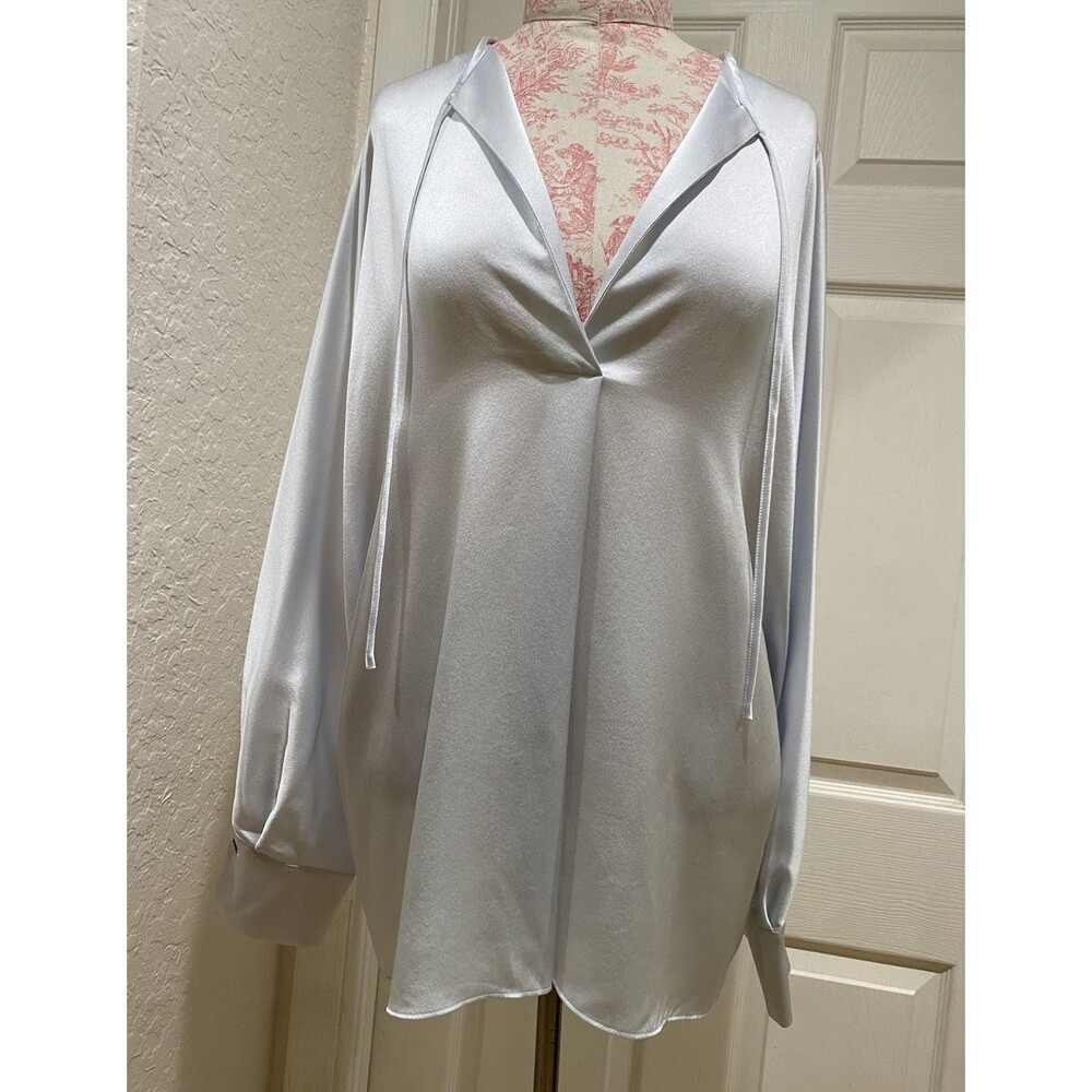 NWT Vince 100% Silk Blue Blouse Long Sleeve Sz L Open Tie Collar Quiet Luxury